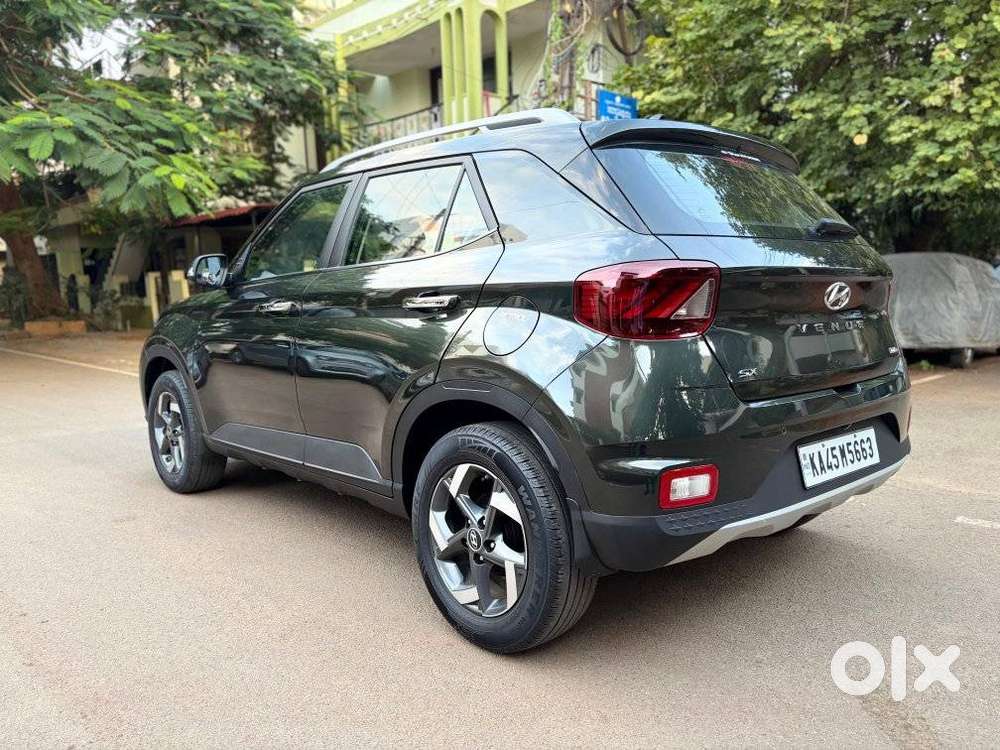 Hyundai Venue 1.0l Turbo Gdi Sx(o) Mt, 2021, Petrol