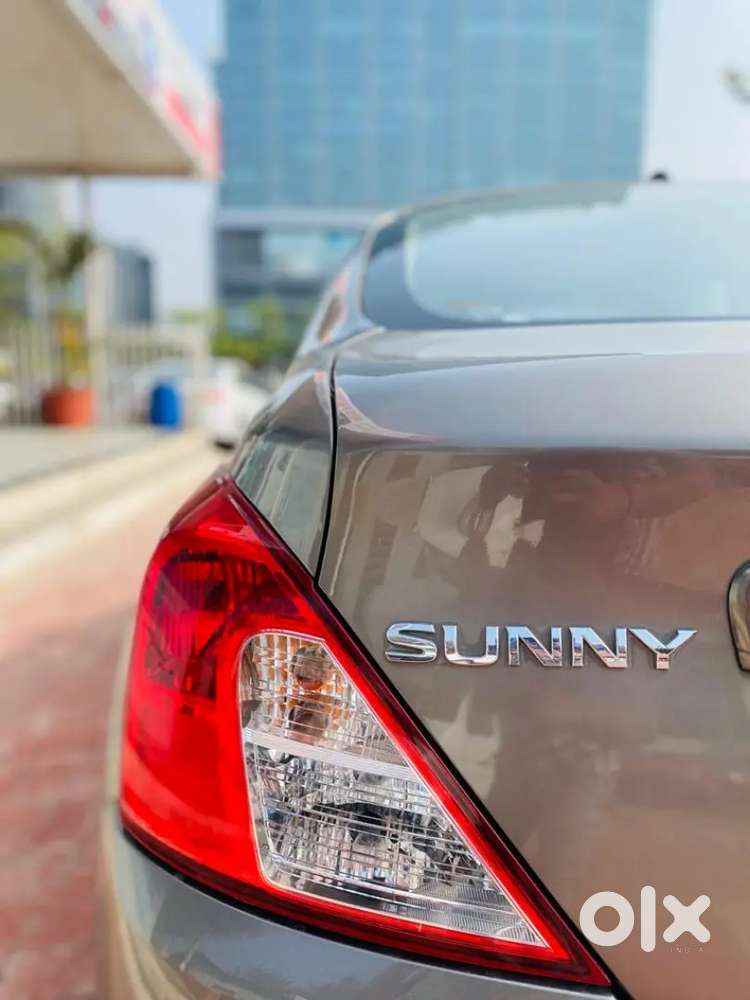 Nissan Sunny