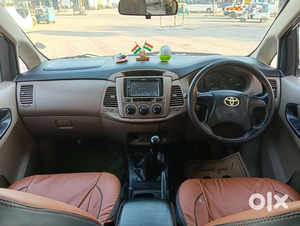 Toyota Innova 2.5 Gx 8 Seater Limited Edition, 2015, Diesel