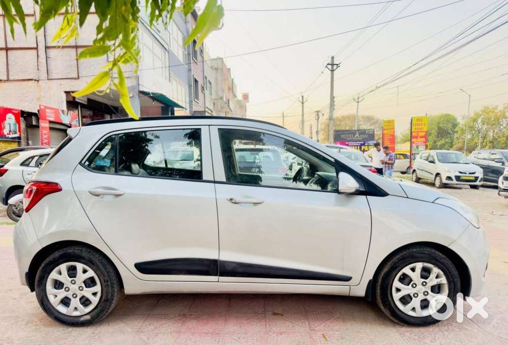Hyundai Grand I10 2013-2016 Sportz, 2016, Petrol