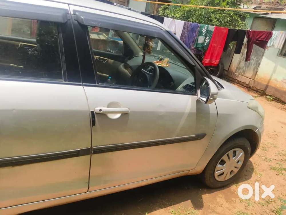 Swift Dzire 1.3 Vxi 1900 Car