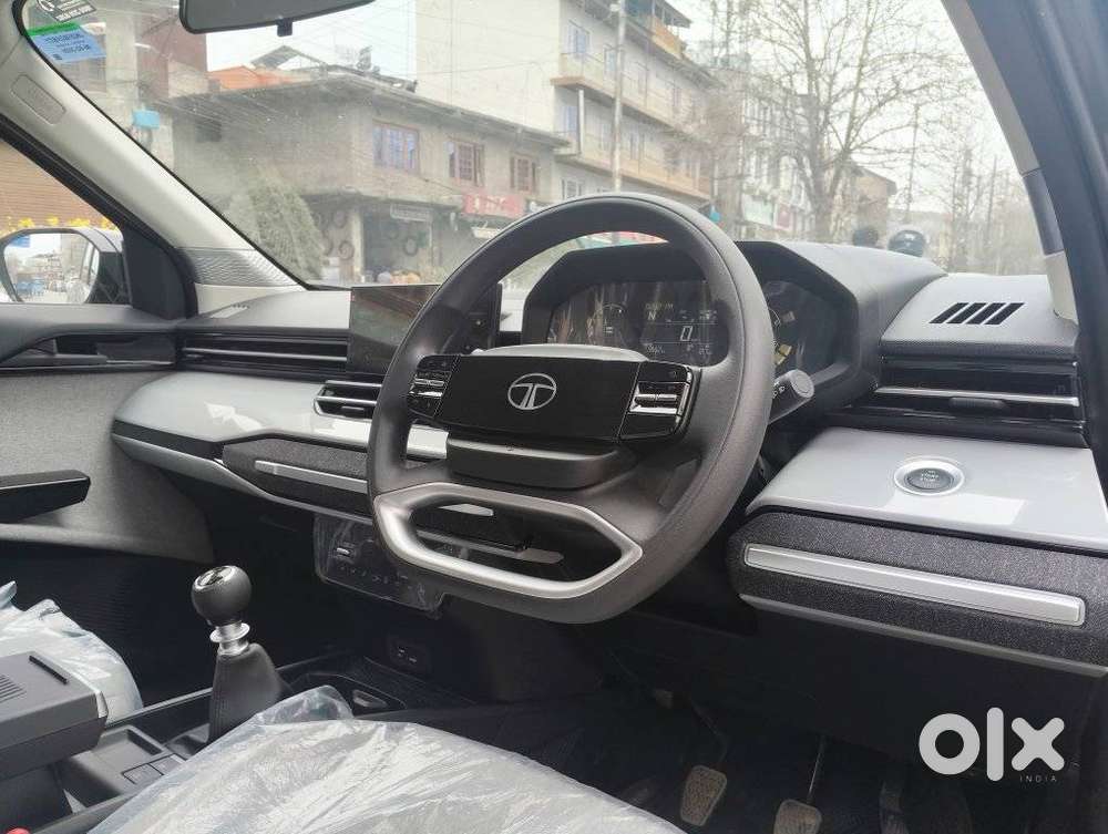 Tata Sierra Std, 2026, Petrol