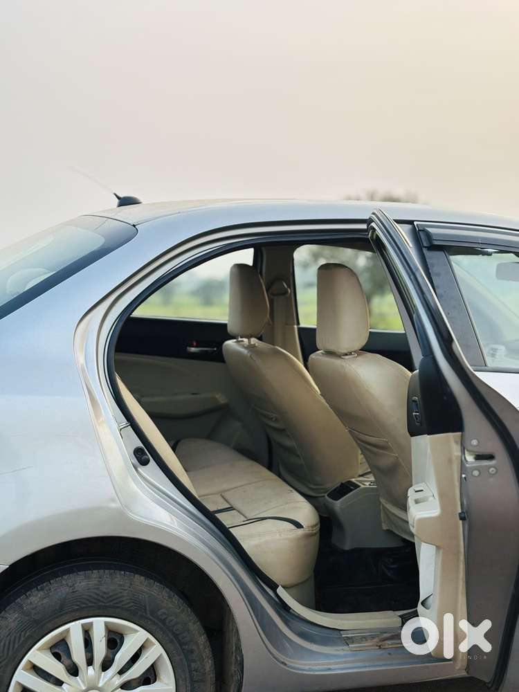 Maruti Suzuki Swift Dzire Vxi Optional, 2020, Petrol