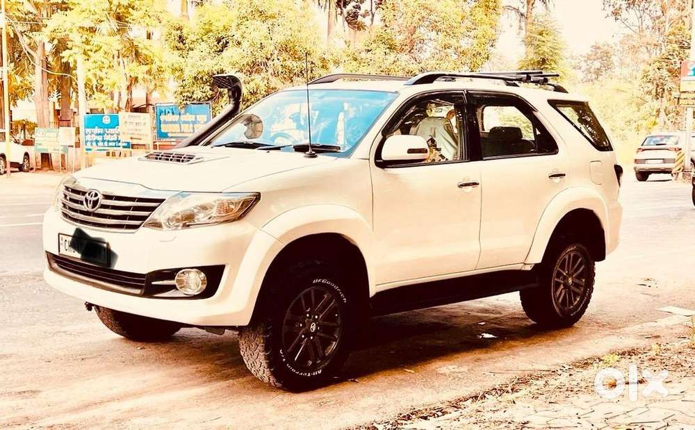 Fortuner 4x4 Manual 2012 Chandigarh Number