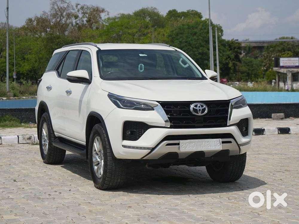 Toyota Fortuner 4x2 At 2.8 Diesel, 2021, Diesel