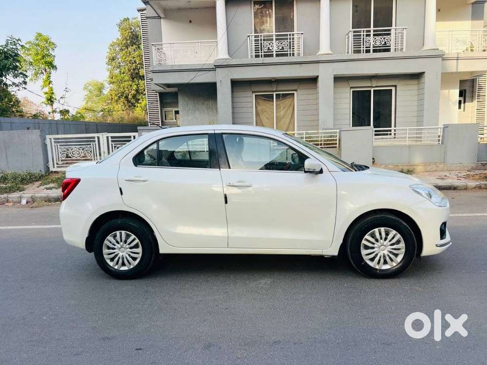 Maruti Suzuki Swift Dzire Vxi(o) Amt, 2020, Petrol
