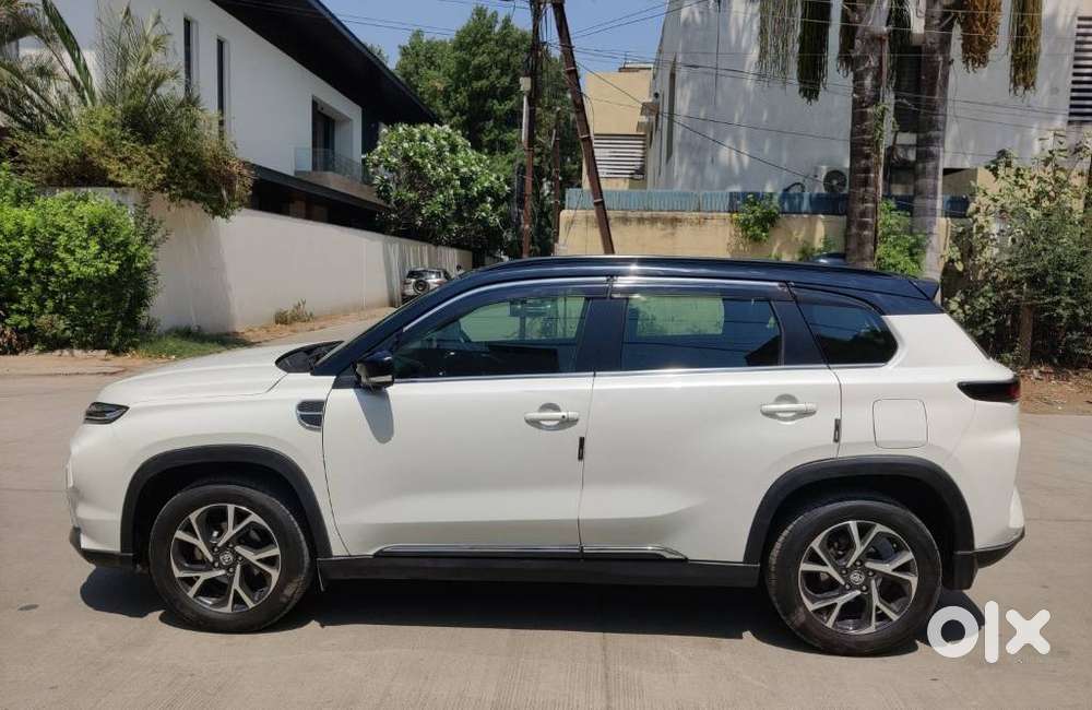 Toyota Urban Cruiser Hyryder 1.5 V Neo Drive, 2024, Petrol