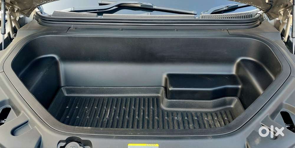 Mahindra Xev 9e Three B79 Kwh, 2025, Electric