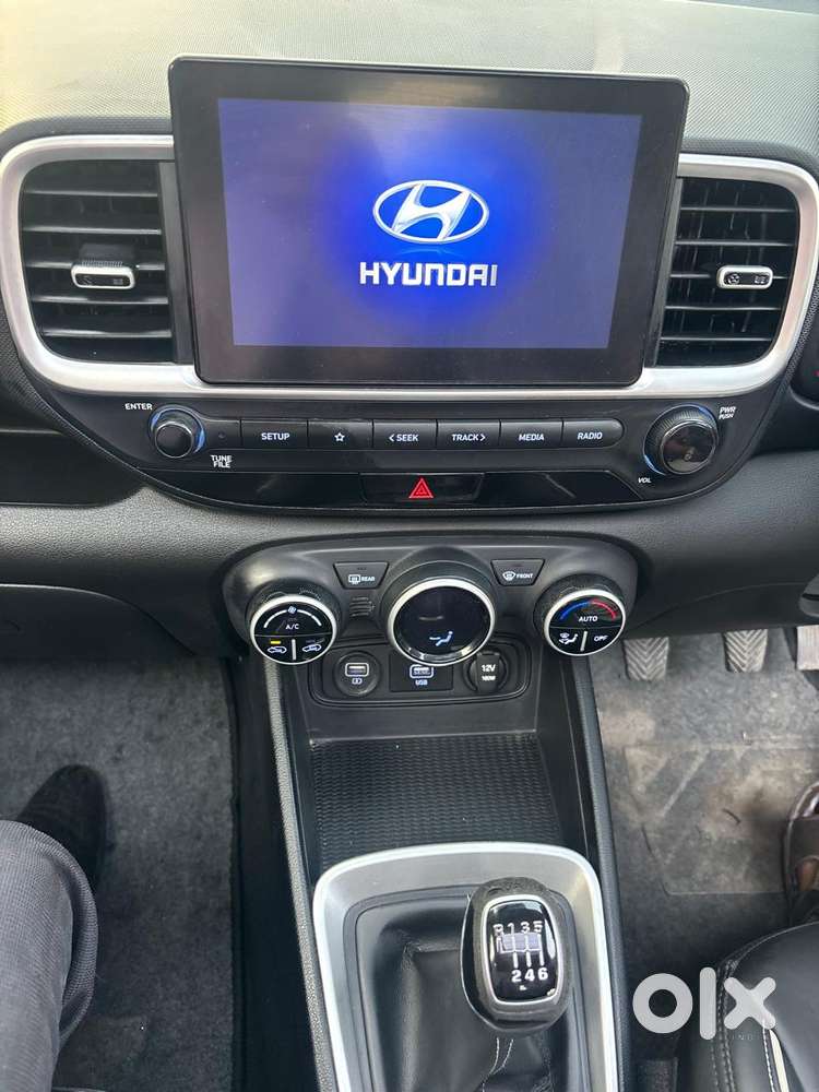 Hyundai Venue Sx Turbo, 2020, Petrol