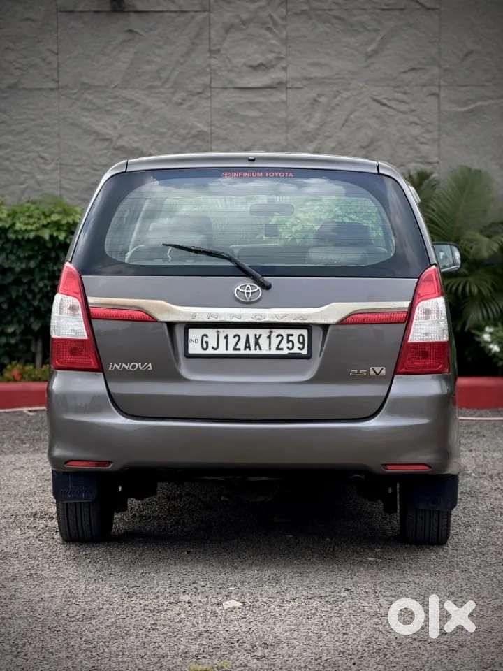 Toyota Innova 2.5 Vx 7 Seater Bs Iv, 2010, Diesel