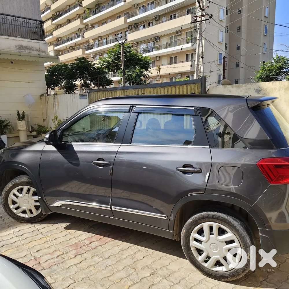 Maruti Vitara Brezza Vxi 2021