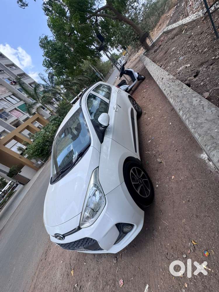 Hyundai Grand I10 2017 Cng & Hybrids Well Maintained