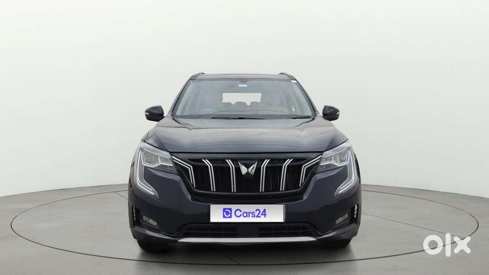 Mahindra Xuv700 2.0 Ax 7 Petrol At Str, 2024, Petrol