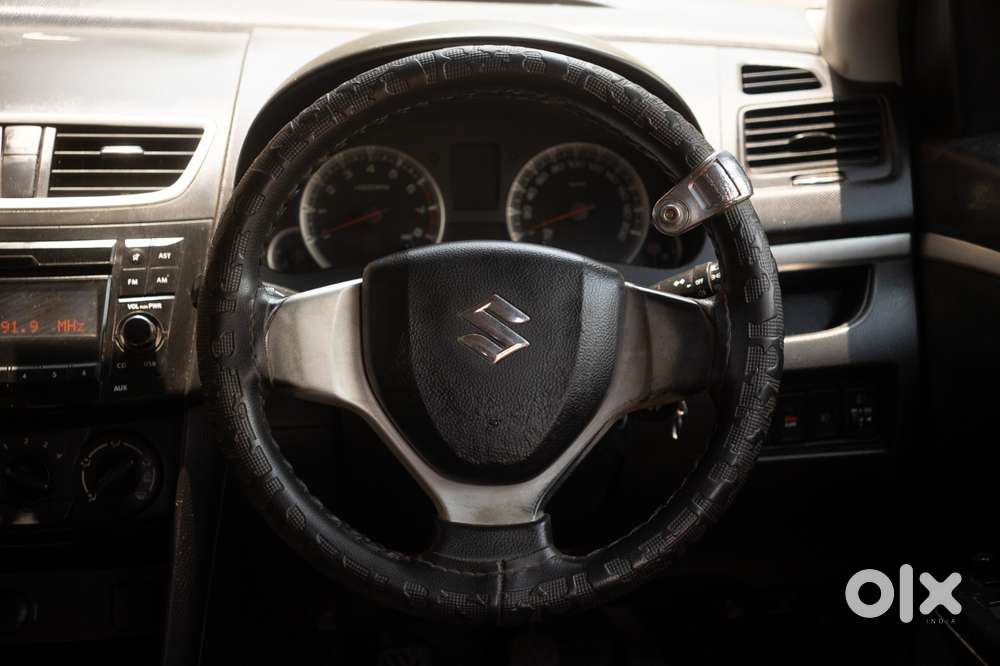 Maruti Suzuki Swift 1.2 Vxi (o), 2015, Petrol