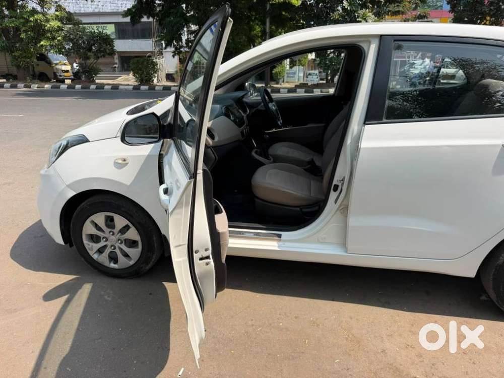 Hyundai Xcent [ ] 1.2 E Plus Petrol, 2017, Petrol