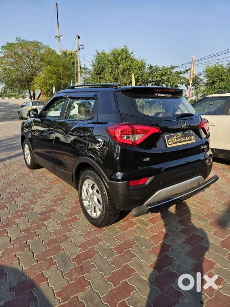 Mahindra Xuv300 W8 Diesel, 2023, Diesel