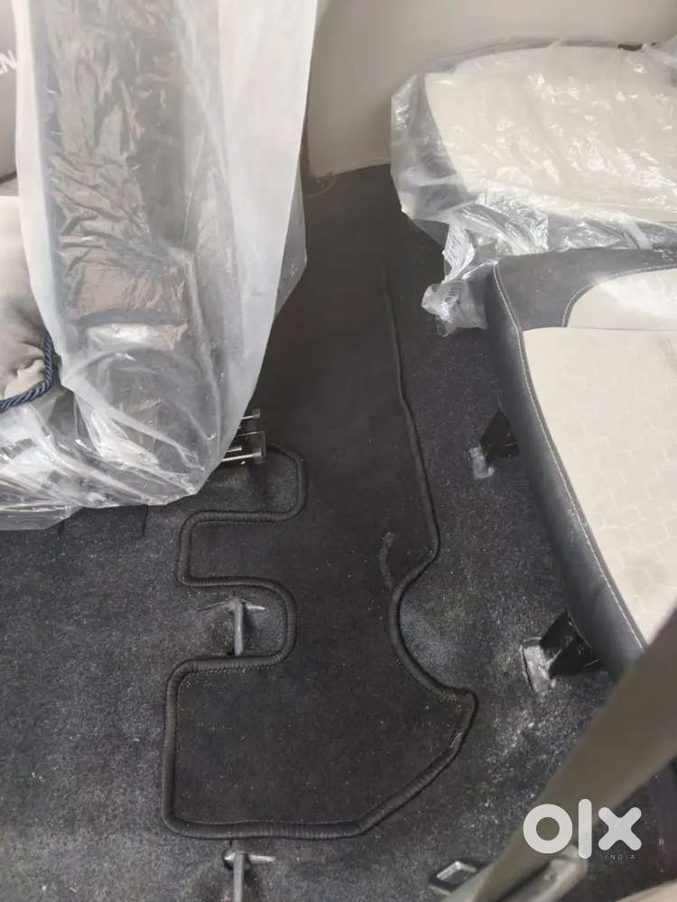 Mahindra Renault Logan 25 Petrol 16000 Km Driven