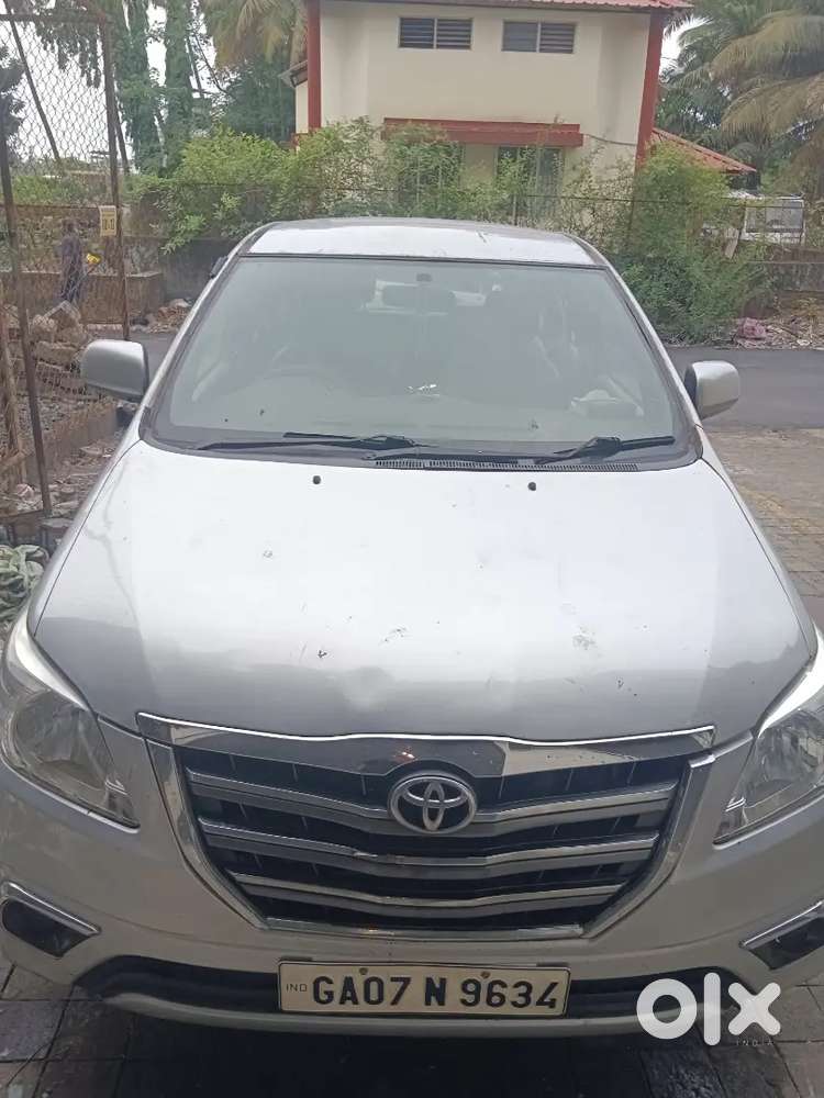 Toyota Innova 2010 Diesel 37600 Km Driven