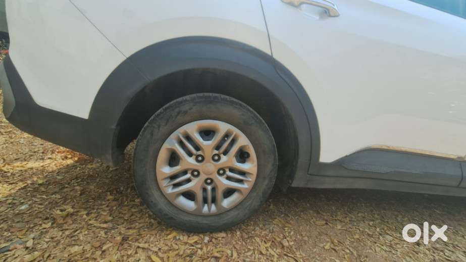 Kia Carens 1.4 Prestige 7 Str, 2023, Petrol