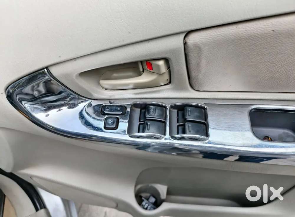 Toyota Innova 2006 Diesel Well Maintained