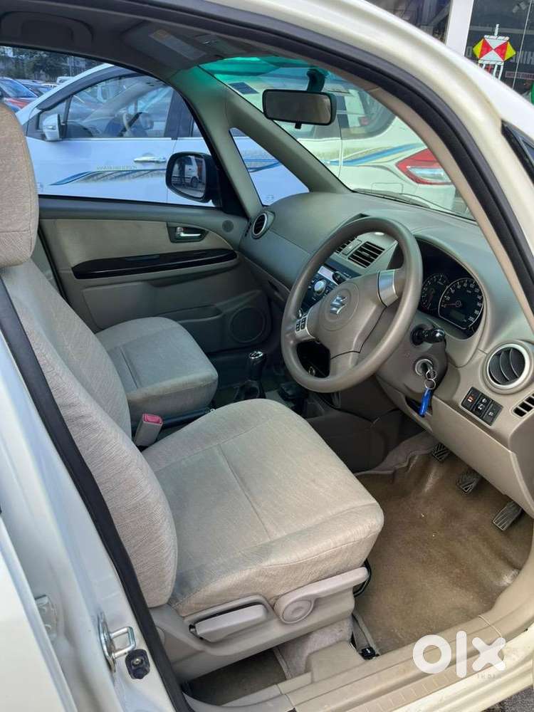 Maruti Suzuki Sx4 2010 Petrol Good Condition