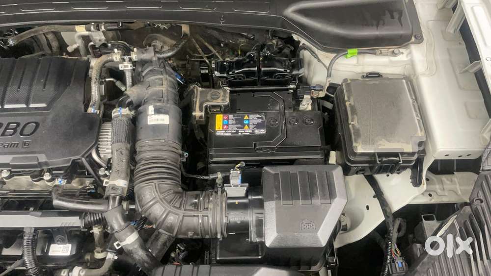 Hyundai Alcazar 1.5 Tdct Signature (o) 7s Petrol, 2023, Petrol