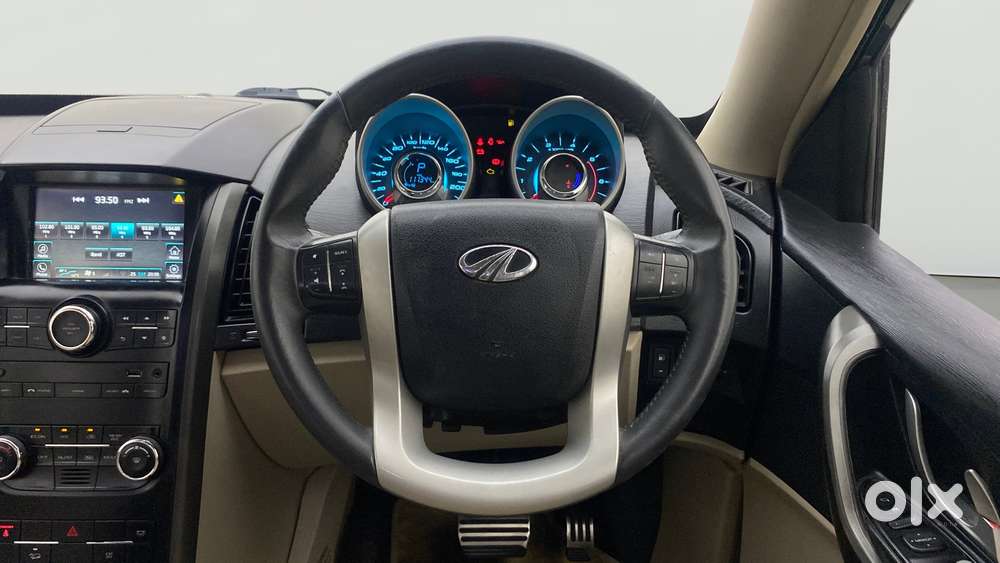 Mahindra Xuv500 W10 At, 2017, Diesel