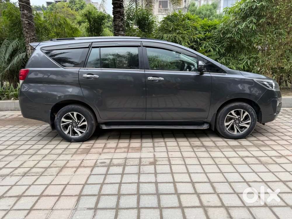 Toyota Innova Crysta [2020-ongoing] 2.4 Gx 7 Str, 2021, Diesel