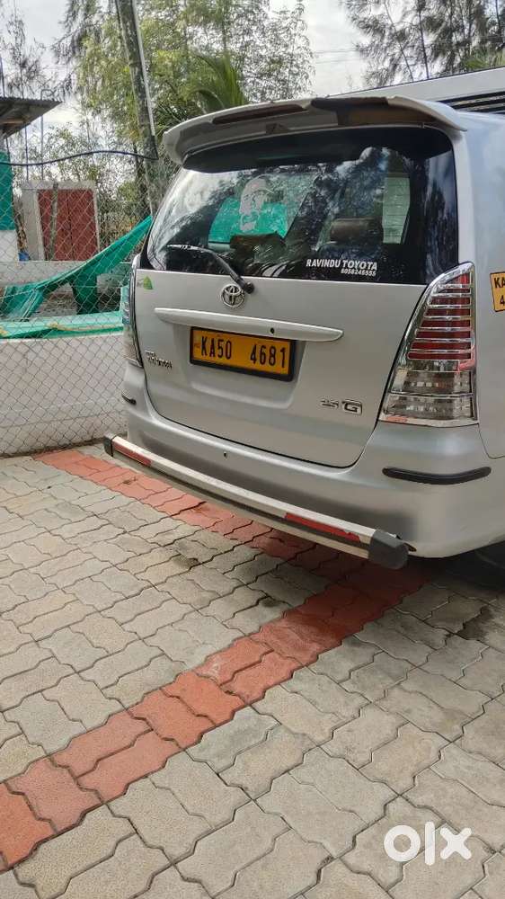 Toyota Innova 2011 Diesel Manual Car