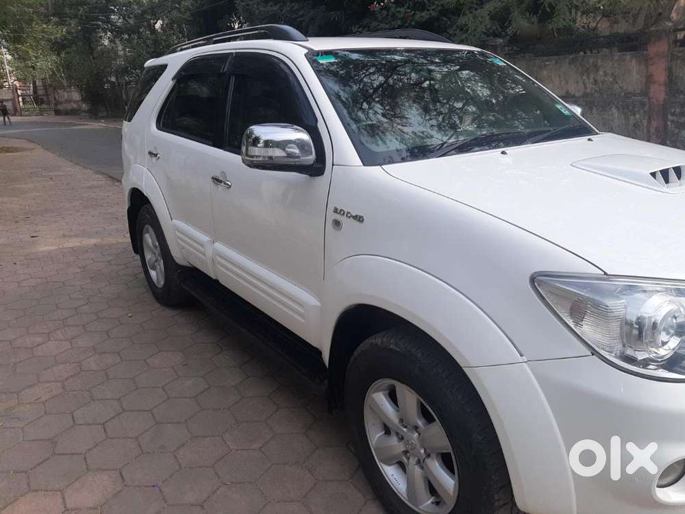 Toyota Fortuner 3.0 4x4 Manual, 2009, Diesel