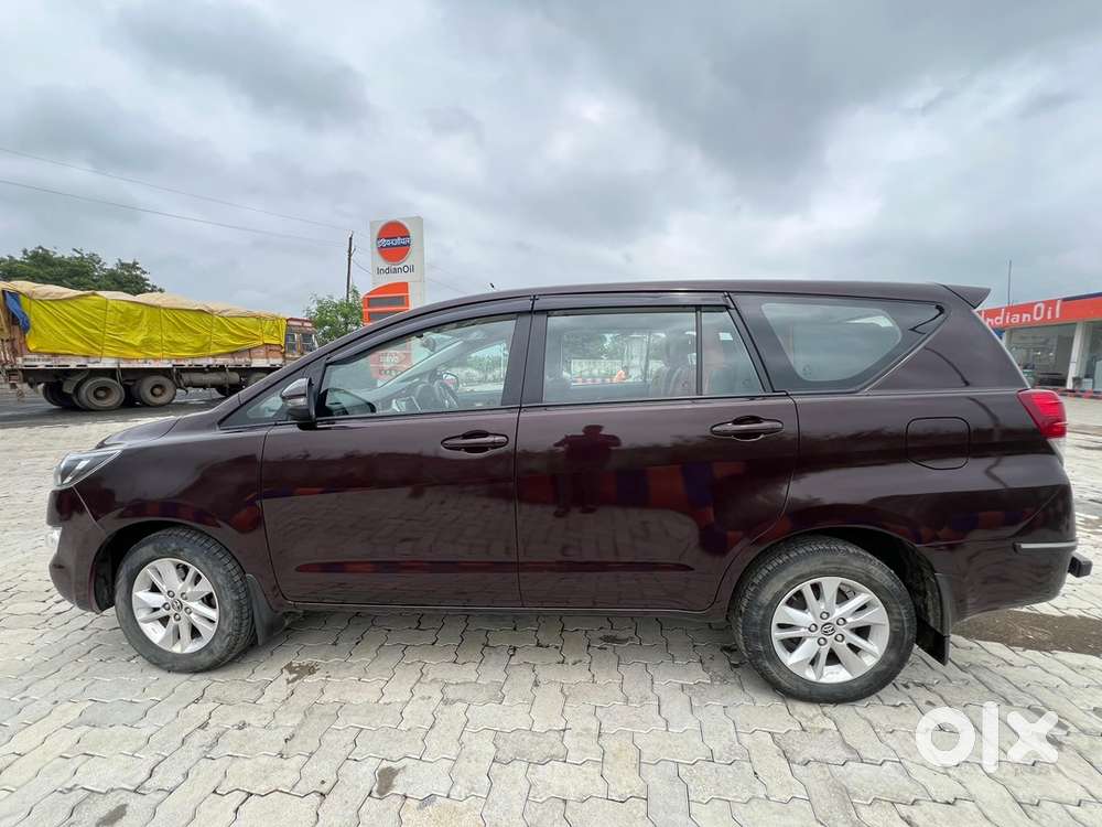 Toyota Innova Crysta 2019