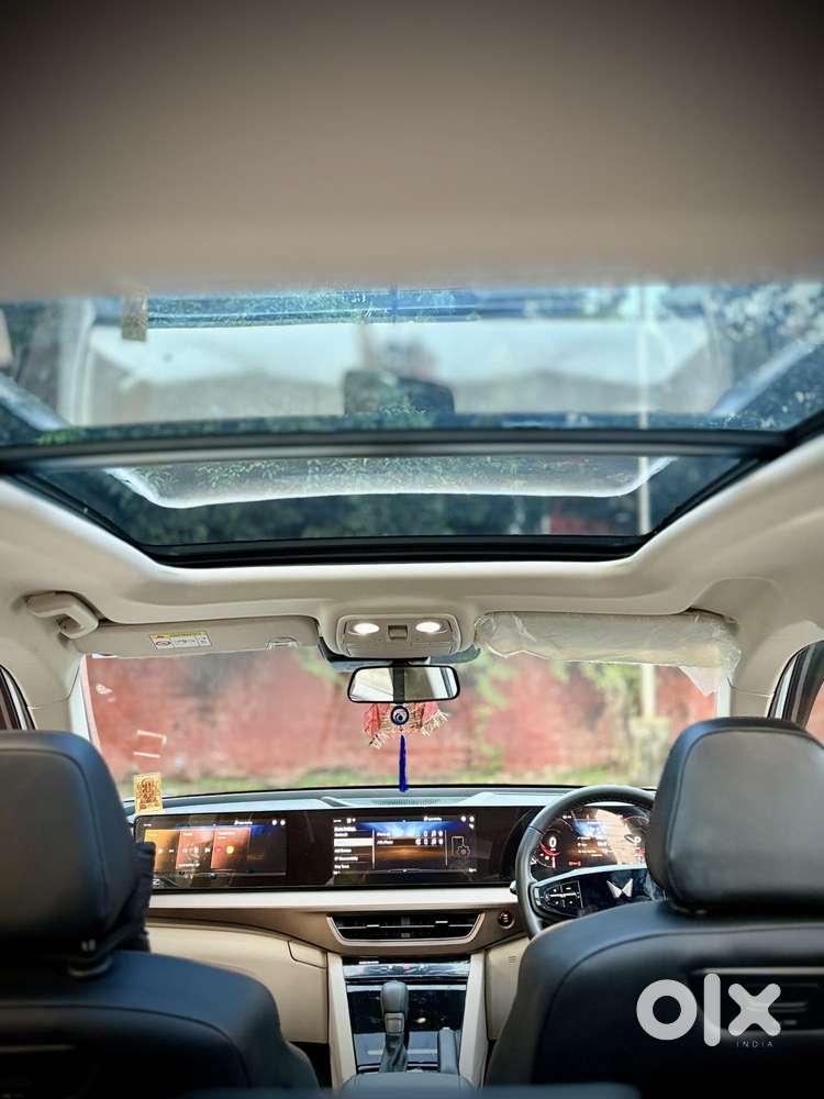 Mahindra Xuv 7xo Ax7, 2026, Petrol