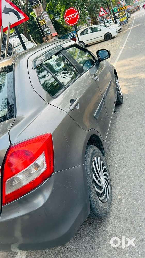 Maruti Suzuki Swift Dzire 2015 Diesel 70000 Km Driven