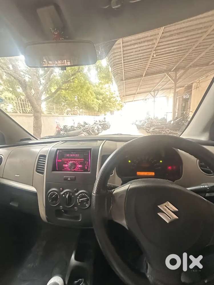 2013 Petrol Manual | 2nd Owner | 95,000 Km | Well Maintained