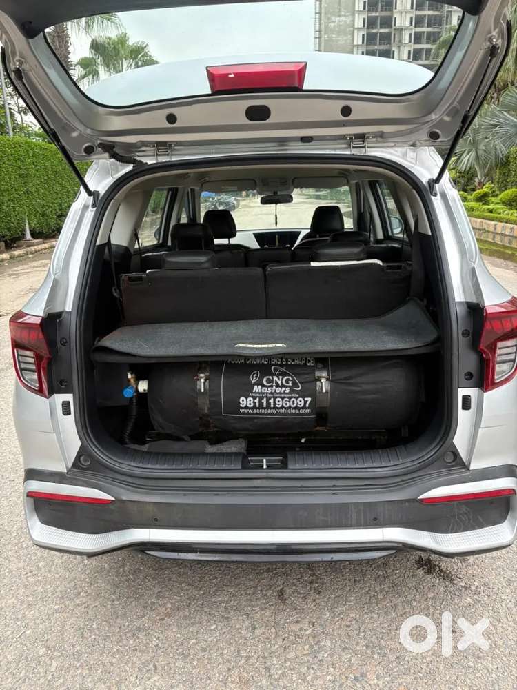 Kia Carens 1.5 Premium 7 Str, 2022, Petrol