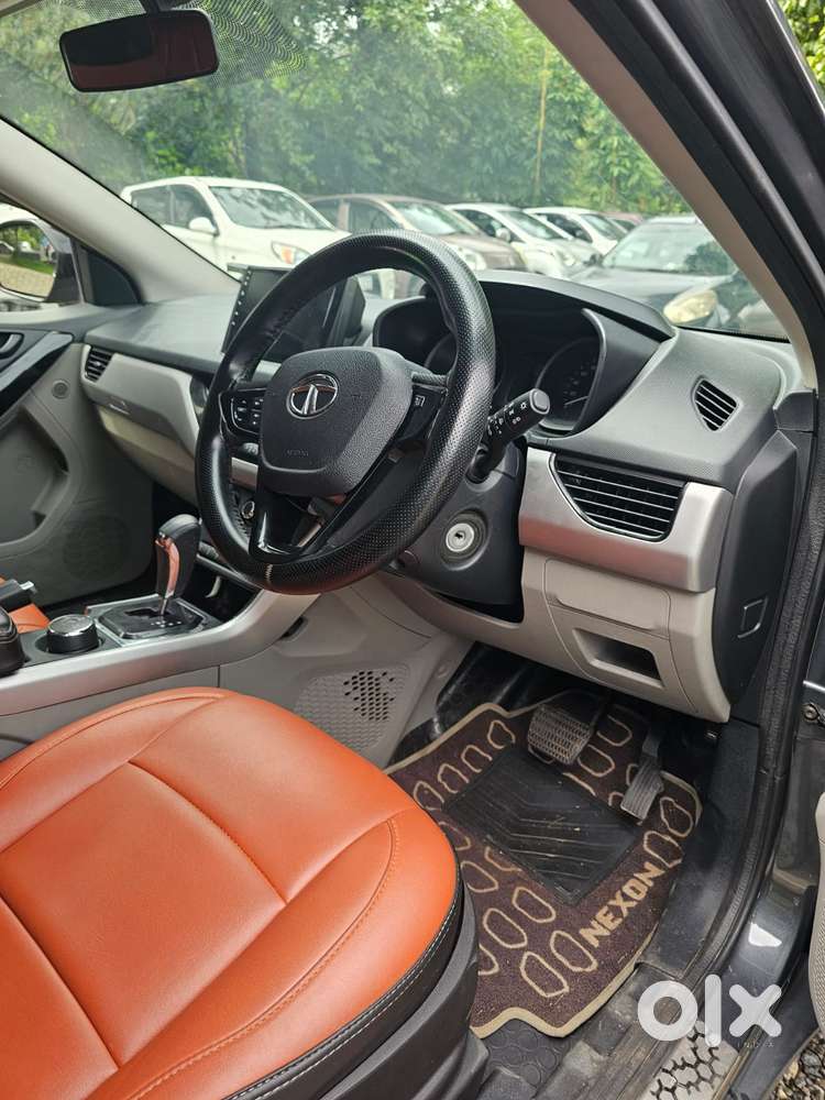 Tata Nexon 1.2 Revotron Xza Plus, 2018, Petrol