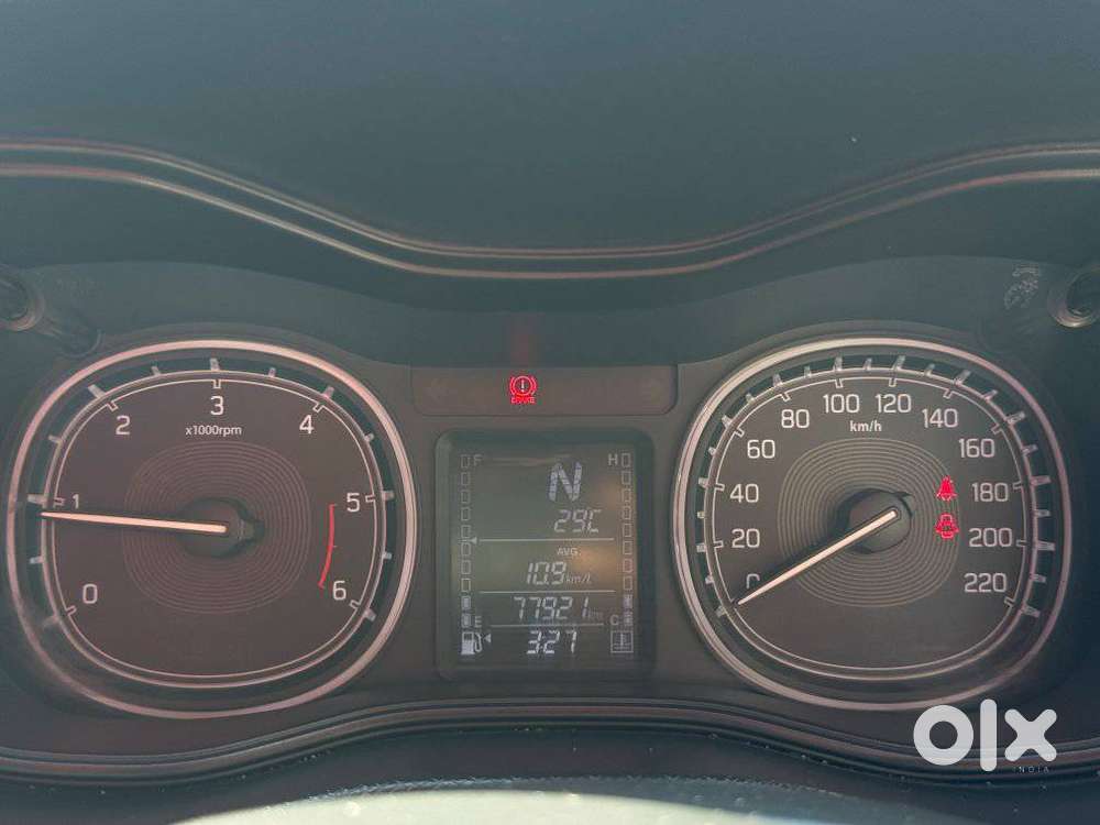 Maruti Suzuki Brezza Zdi+ Dual Tone, 2018, Diesel