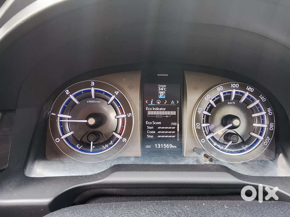 Toyota Innova Crysta 2.8z Automatic, 2016, Diesel