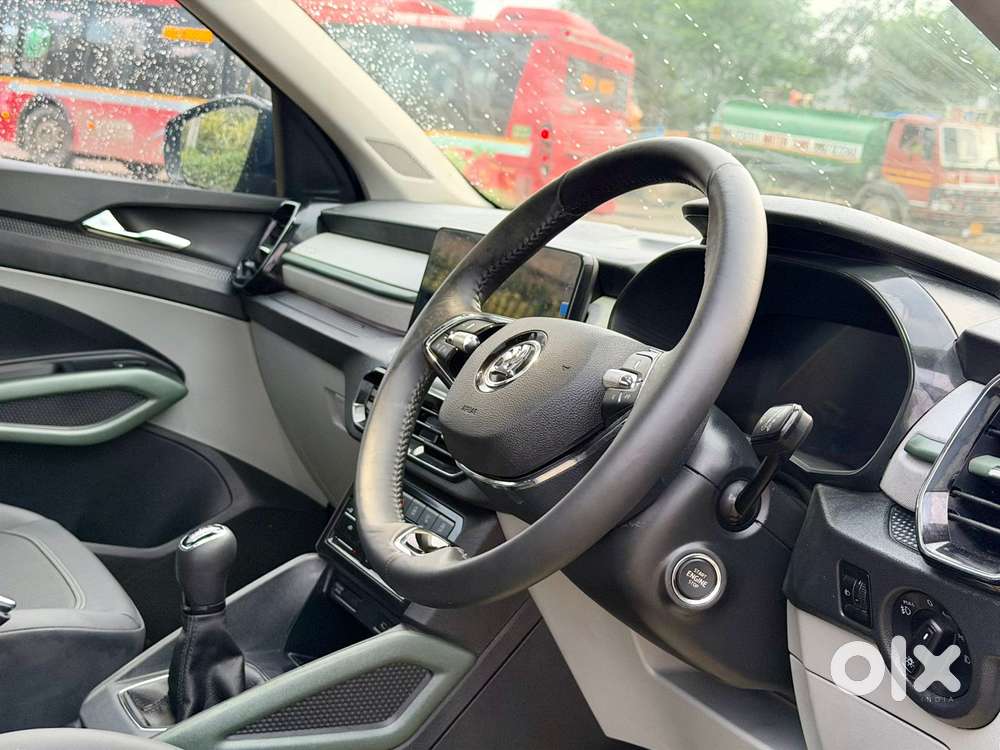 Skoda Kylaq Prestige, 2025, Petrol