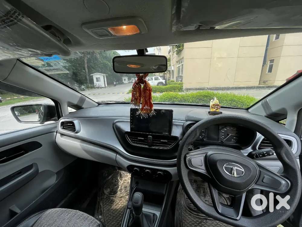 Tata Altroz 1.2 Xe 2020