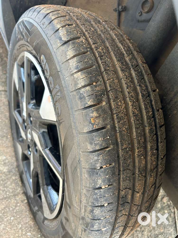 Tata Punch Accomplished Dazzle Mt | Nov 2023 | 24k Driven | 1st Owner