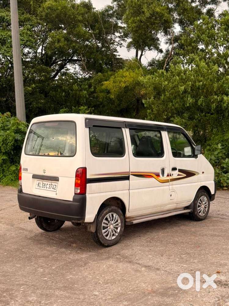 Maruti Suzuki Eeco 5 Str, 2010, Petrol