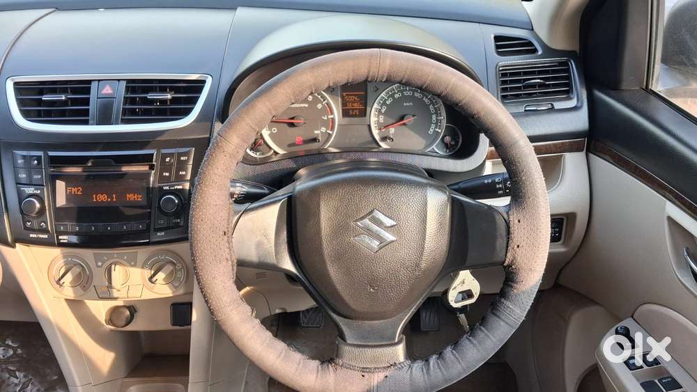 Maruti Suzuki Swift Dzire 1.2 Vxi Bsiv, 2015, Petrol