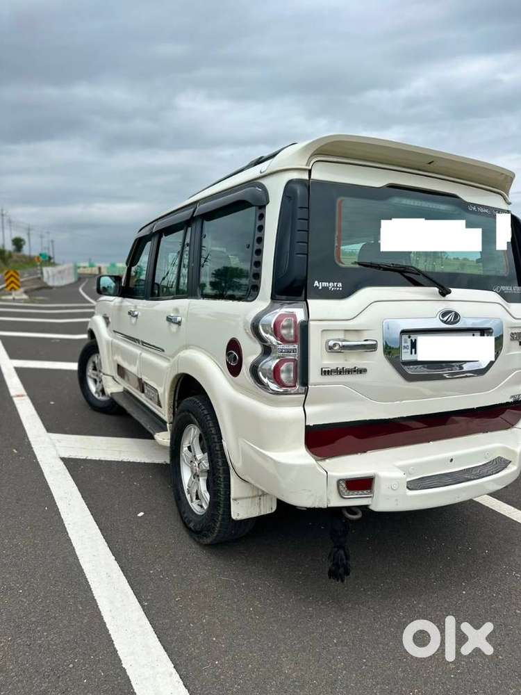 Mahindra Scorpio S10 7 Seater, 2016, Diesel