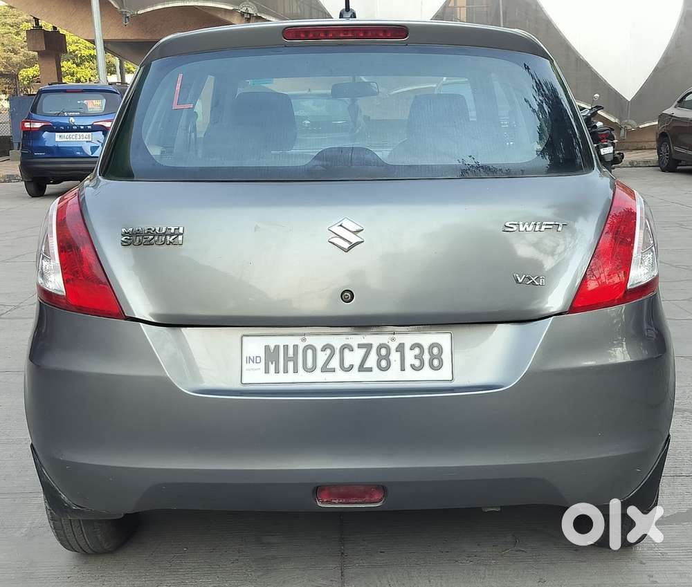 Maruti Suzuki Swift Vxi Abs Bsiv, 2013, Petrol