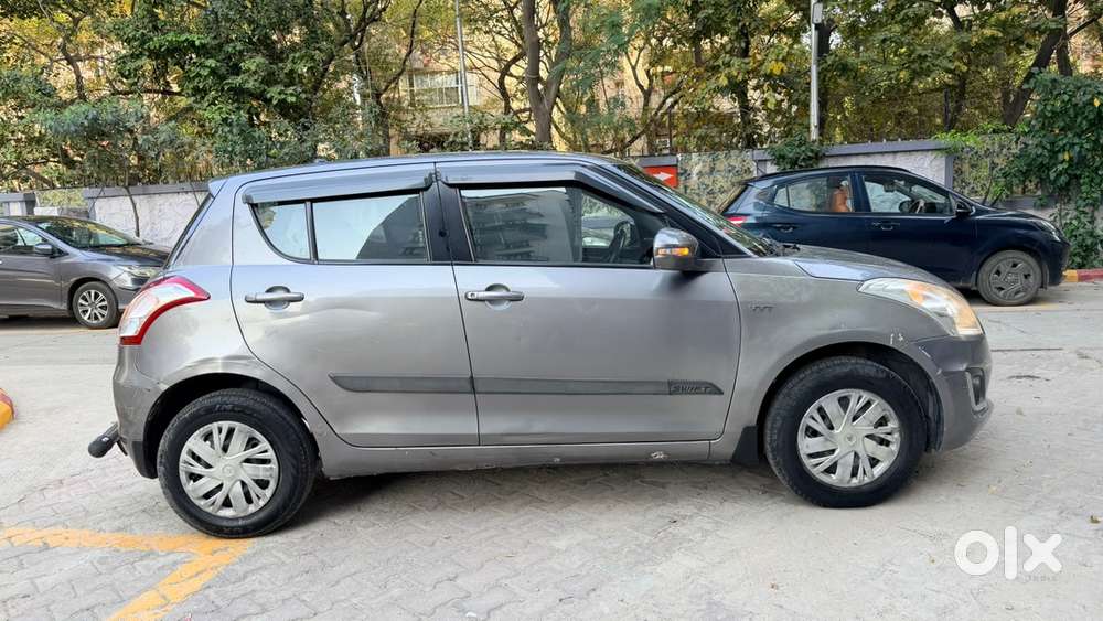 Maruti Suzuki Swift (2015) Petrol