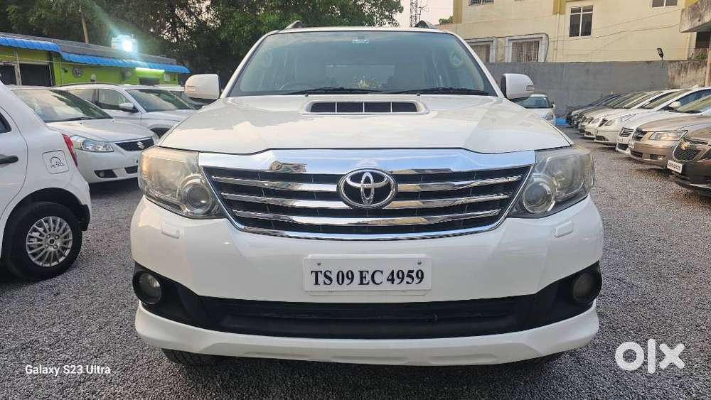 Toyota Fortuner 3.0 4x2 Automatic, 2014, Diesel