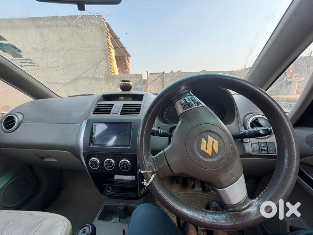 Maruti Suzuki Sx4 2010 Cng Fitted