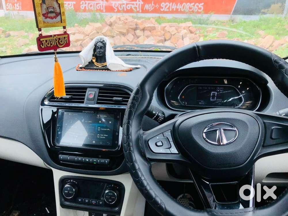 Tata Manual Cng + Petrol 2024