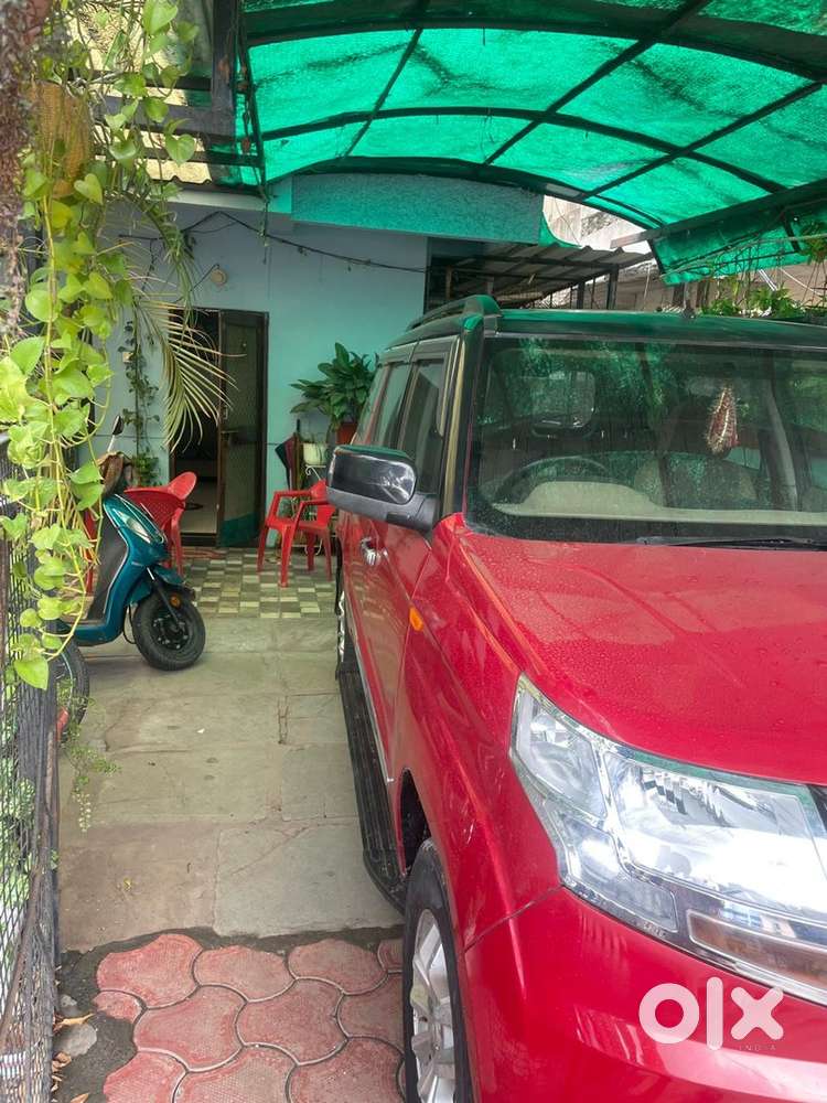 Mahindra Tuv 300 2018 Diesel Well Maintained